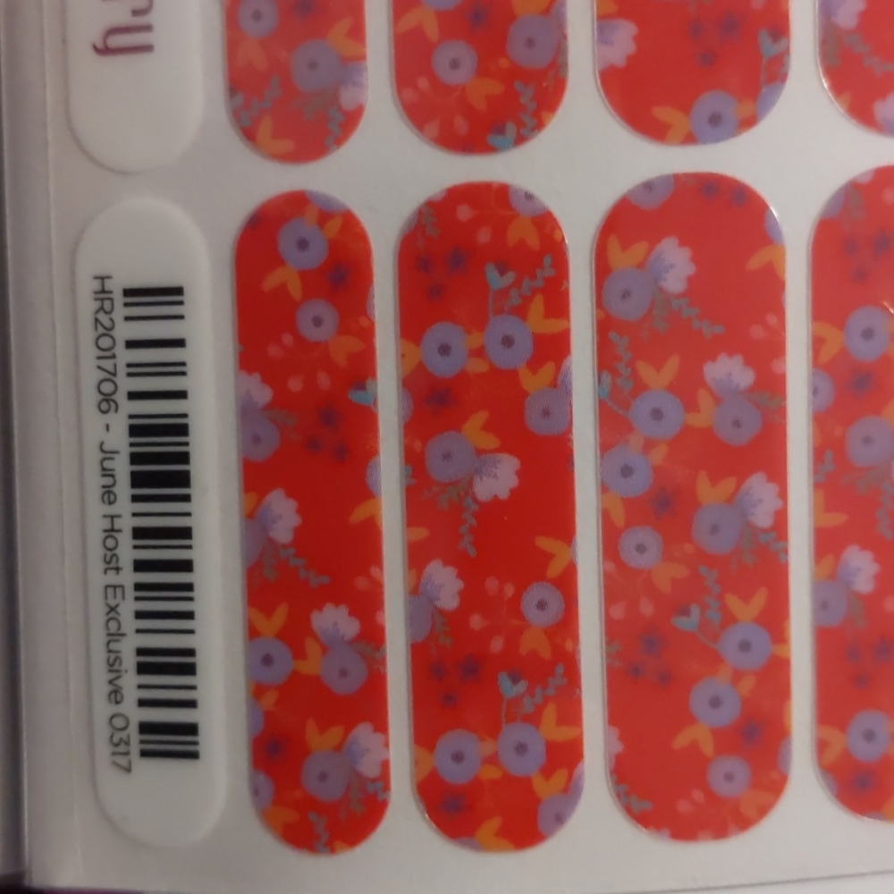 Jamberry June Host Exclusive - Floral